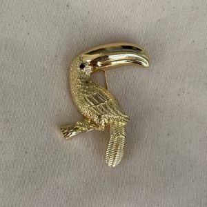 Broche tucán